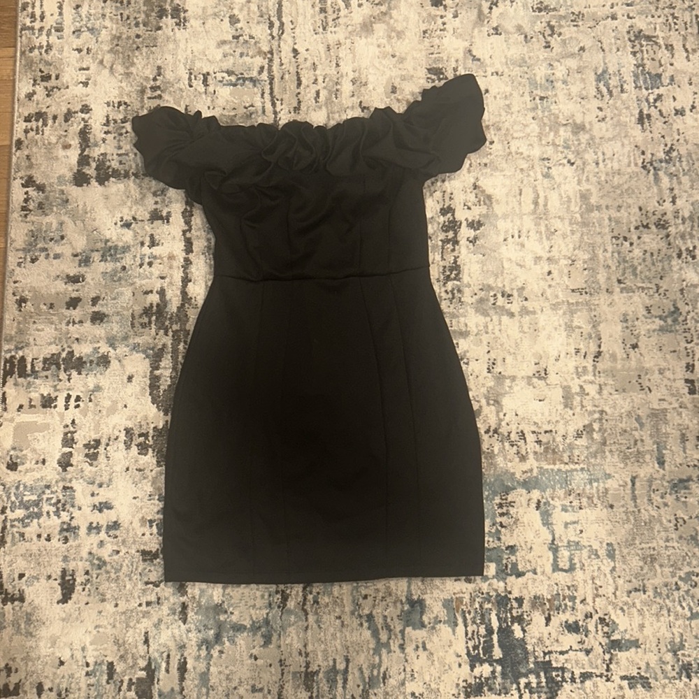Black puff sleeve mini dress